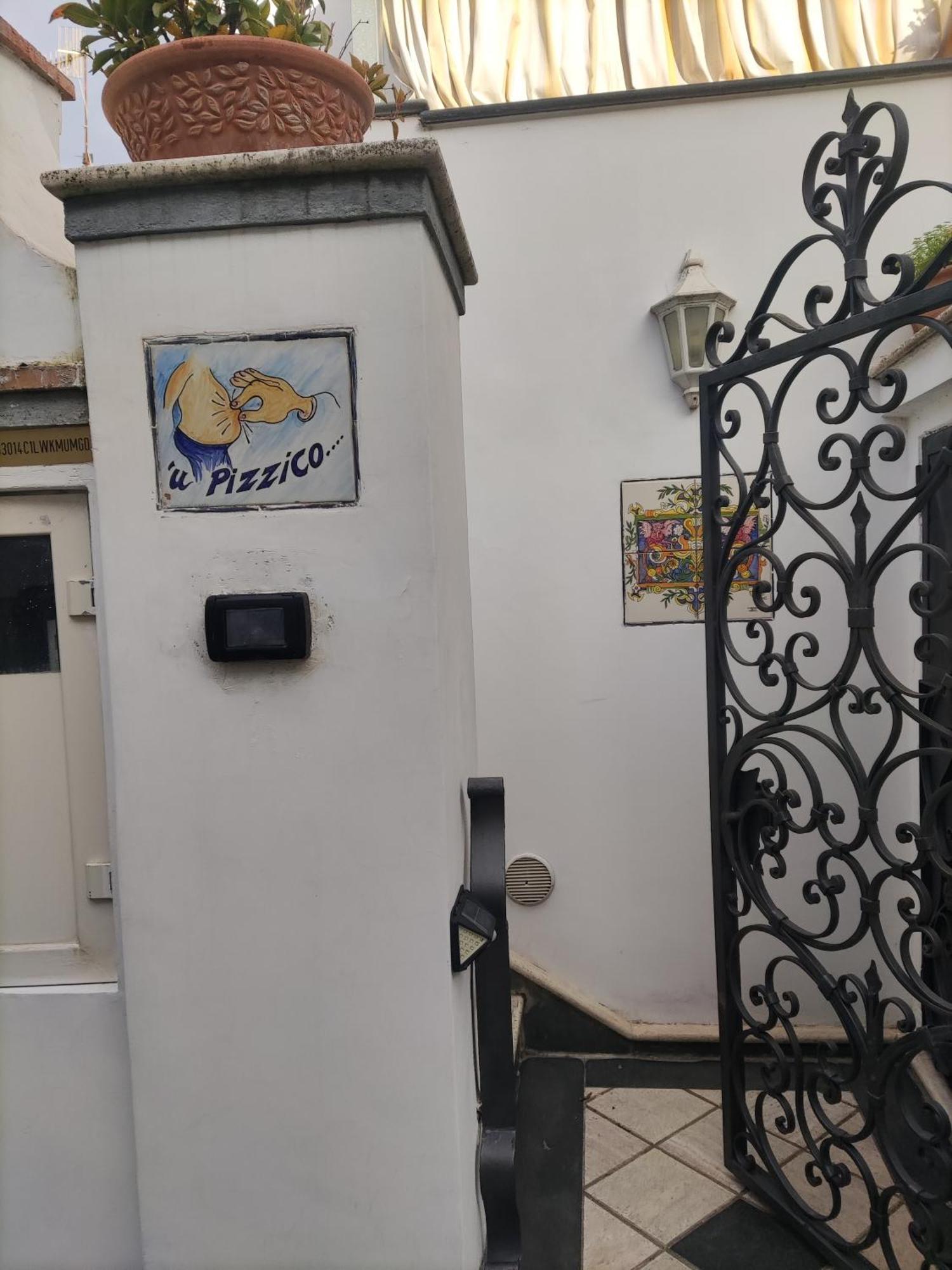 U' Pizzico Bed & Breakfast Капри Екстериор снимка